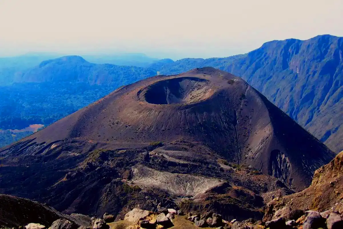 Tackle Mount Meru climbing in Tanzania