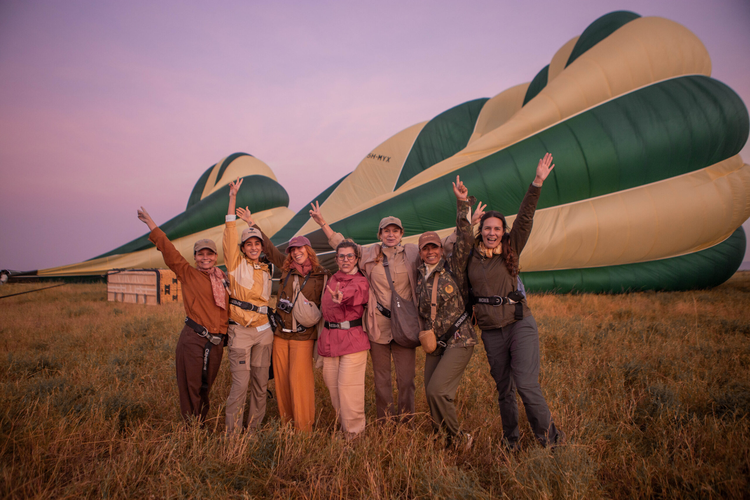 serengeti hot air balloon safari